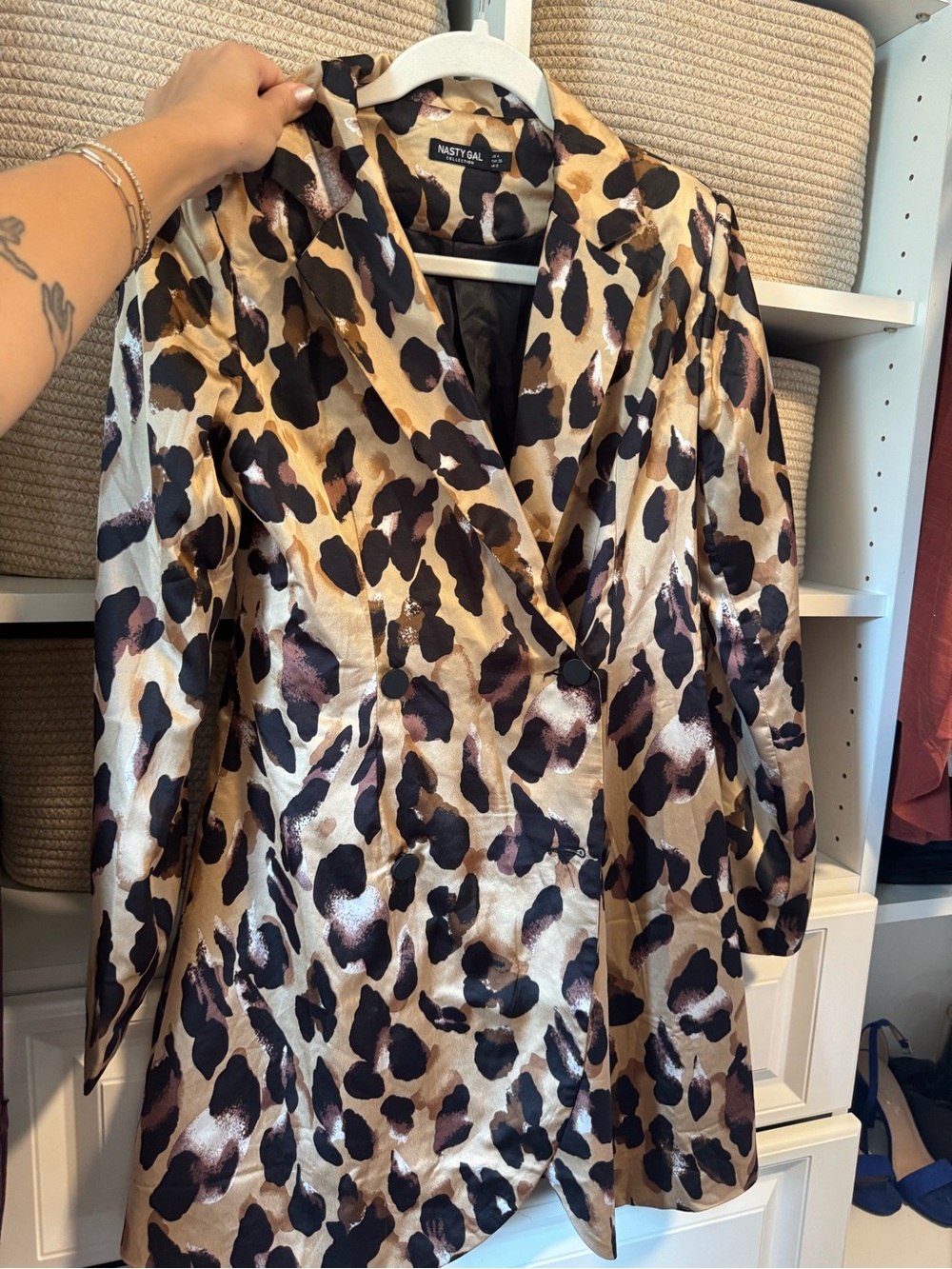 Nasty Gal Leopard Satin Blazer in Beige, Black & Brown